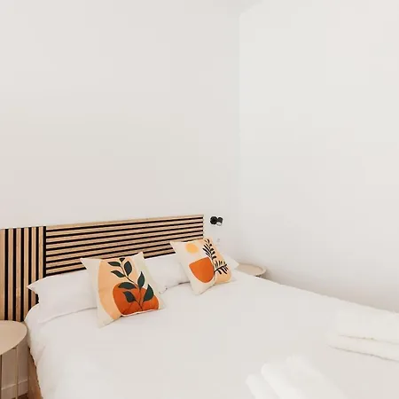 Stylish With Easy Access To Valencias Apartmán *
